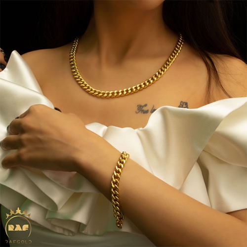 دستبند طلا زنانه کارتیه پهن  WD147z