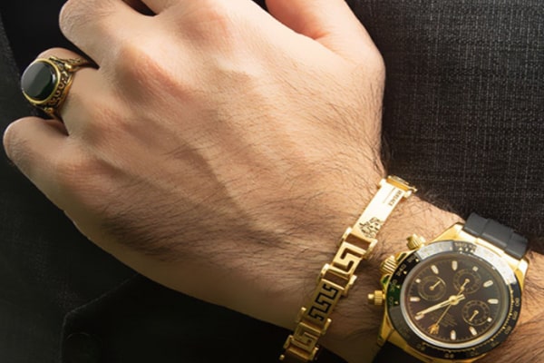 اصول ست کردن دستبند مردانه با ساعت